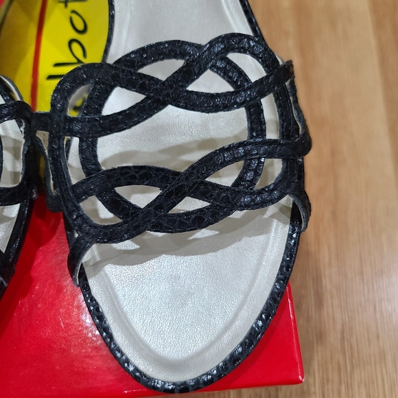 New Talbots Filomena Black Snakeskin Mid-Height Women's Slip-on, Size 11 - Picture 5 of 12